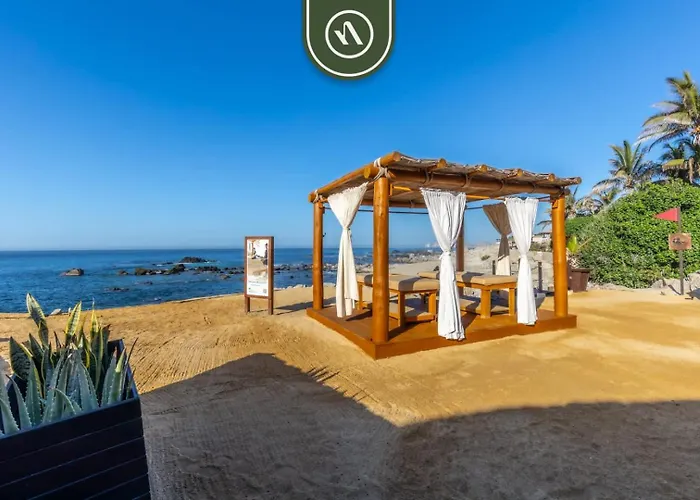 With Private Pool & Patio In Cabo *