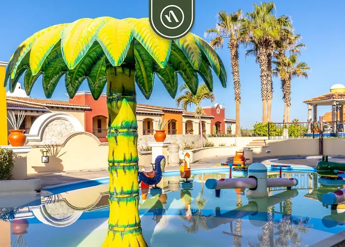 With Private Pool & Patio In Cabo *