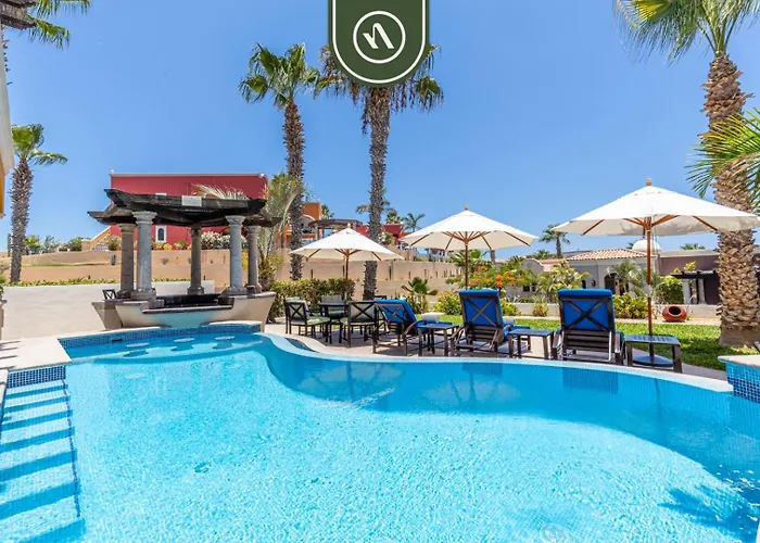 With Private Pool & Patio In Cabo Сasa de vacaciones Cabo San Lucas