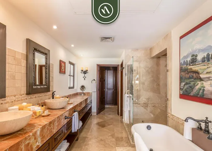 With Private Pool & Patio In Cabo Сasa de vacaciones