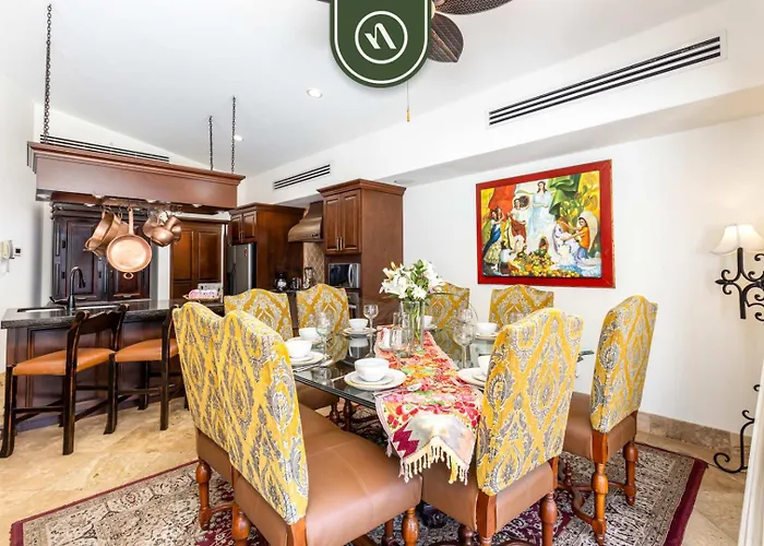 With Private Pool & Patio In Cabo *